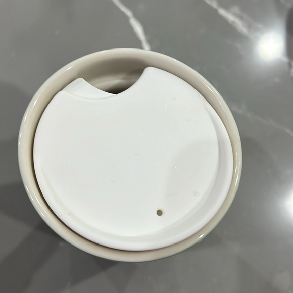 Animal Kingdom Map Disney Starbuck Sipping Cup Green - Picture 4 of 6